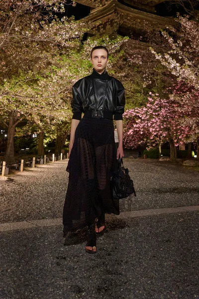 Look 20
